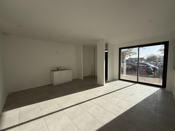 Appartement type 3 refait à neuf - Pellouailles les Vignes