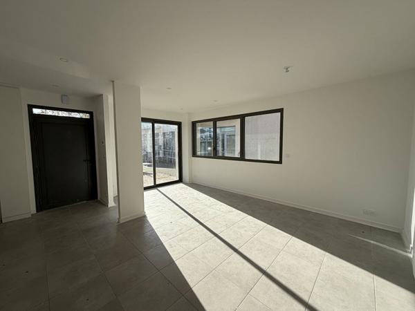 Appartement type 3 refait à neuf - Pellouailles les Vignes