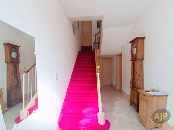 Vente maison La Roche Sur Yon : 440 000 € - AJP Immobilier La Roche-sur-Yon