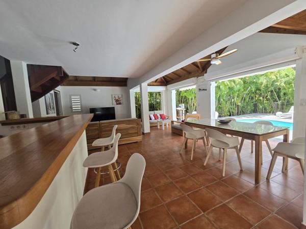 Maison à vendre 540 000 € Saint-François 4 p 121 m² DPE