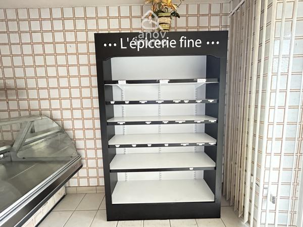Autre
                                                                                                                                                                                                                                                                                                                        5 pièce(s)                                                                                                                                                                                                                                                                                                                              300  m²