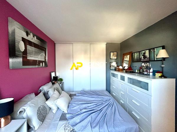 Bezons Appartement 3 pièce(s) 56.52 m2 €267 750 ** - Référence 4417