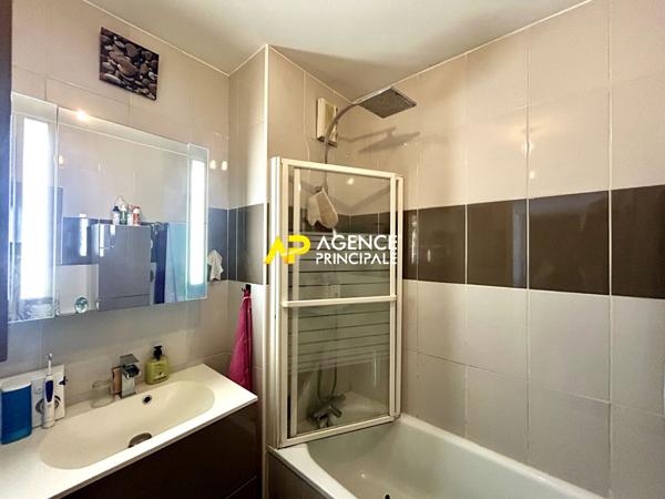 Bezons Appartement 3 pièce(s) 56.52 m2 €267 750 ** - Référence 4417