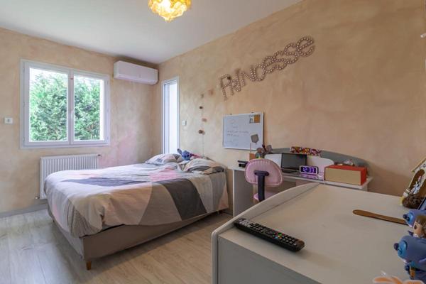 Maison Genouilly 7 pièce(s) 162.2 m2