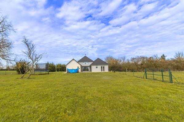 Maison Genouilly 7 pièce(s) 162.2 m2