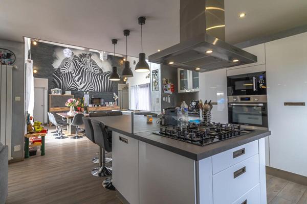 Maison Genouilly 7 pièce(s) 162.2 m2