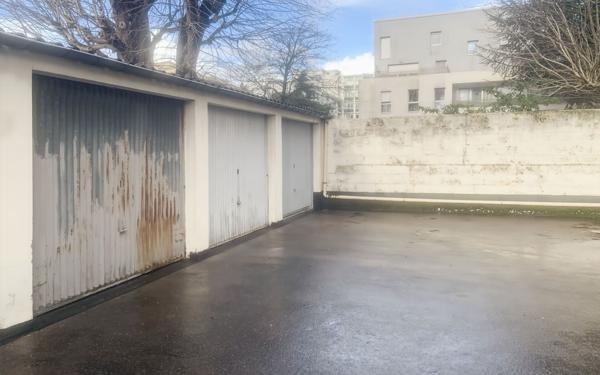 Stationnement à vendre    16 m2 Bondy