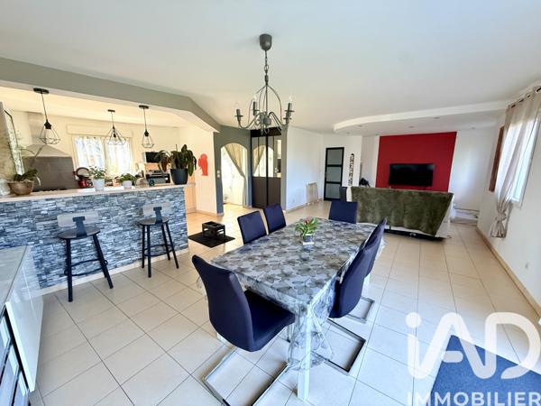 Maison à vendre 6 pièces 127 m² Simplé
