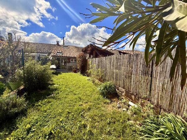 Maison à vendre |                                       Mas-Grenier |                                        2 pièces  |  50 m²