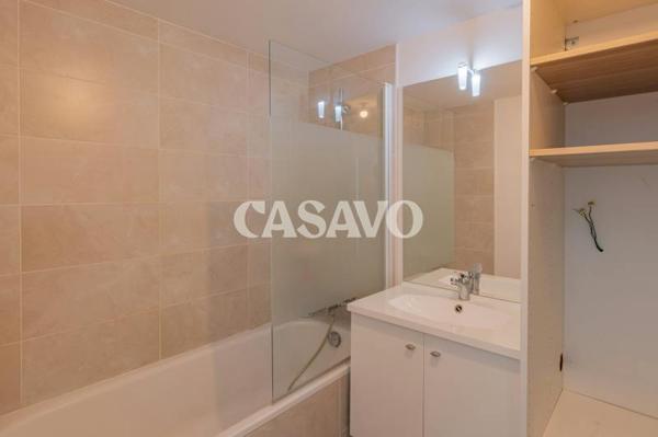 Vente Appartement 3 pièces de 64m² - 13610 Le Puy-Sainte-Réparade