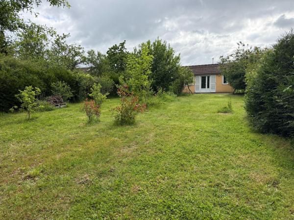 Terrain à LA GUIERCHE, 72380 - 234m²