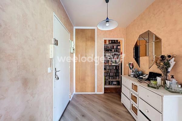 Appartement à vendre 2 pièces de 55 m² à Éragny