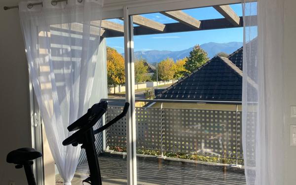 Appartement à vendre    4 pièces • 100,97 m2 Bénéjacq