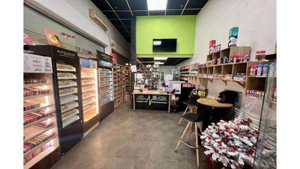 Gardanne - Local commercial - Idéal investisseur.