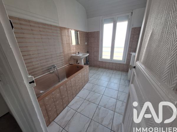 Immeuble à vendre 180 m² Attigny
