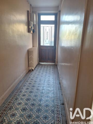 Immeuble à vendre 180 m² Attigny