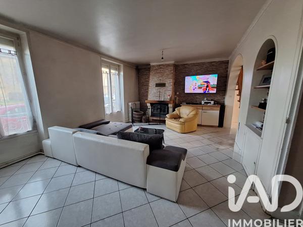 Immeuble à vendre 180 m² Attigny