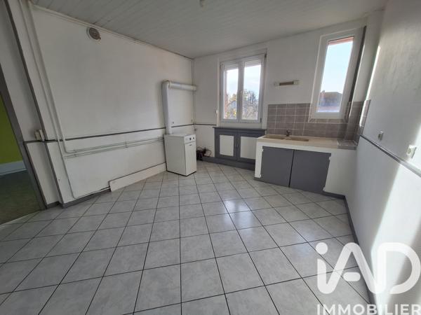 Immeuble à vendre 180 m² Attigny