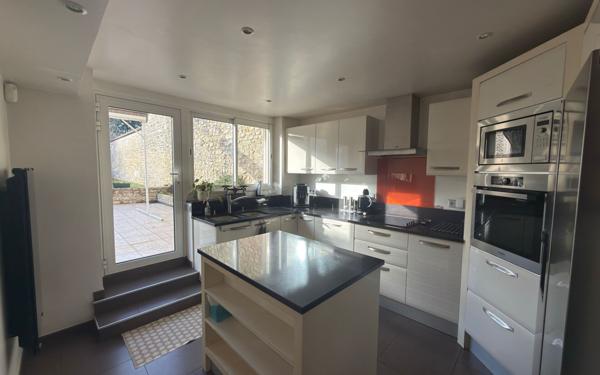 Maison à vendre    5 pièces • 171,60 m2 Magny-en-Vexin