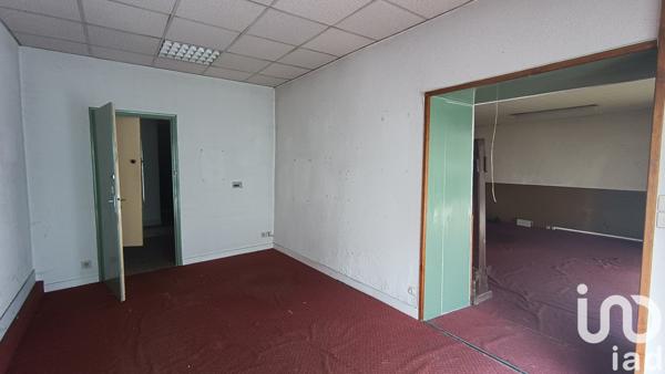 Immeuble à vendre 249 m² Lezay
