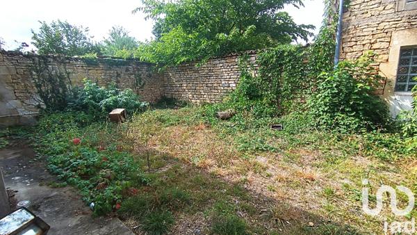 Immeuble à vendre 249 m² Lezay