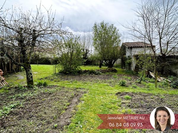 Beau terrain à bâtir dans un environnement privilégié !