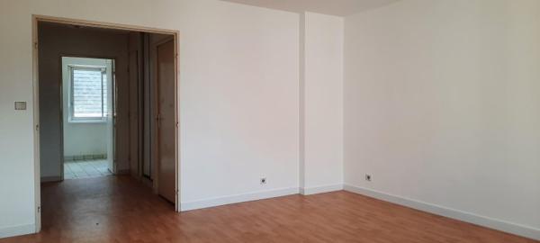 Vente / Appartement T4 à Angers (49000)