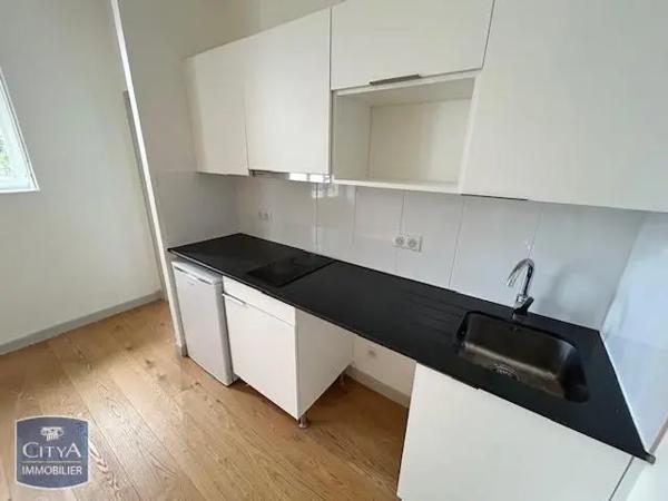 Appartement à louer 1 pièce 24.07m² Nantes (44300)