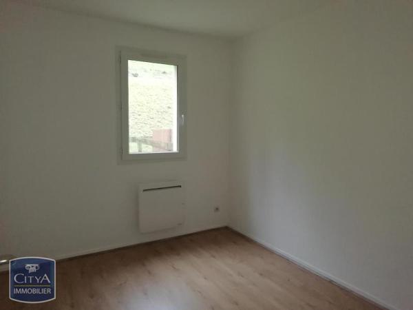 Appartement à louer 4 pièces 77.81m² Brive-la-Gaillarde (19100)