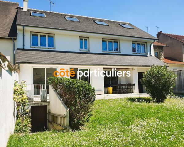 Vente Maison188 m² - 9 Pièces - VILLENEUVE LE ROI (94290)