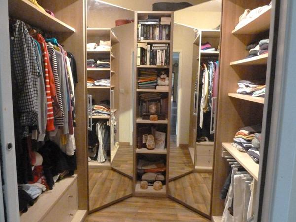 Maison  de plain pied Eguzon Chantôme 8 pièce(s) 243 m2