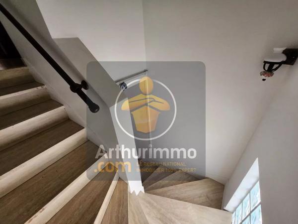 Vente                                                      Maison
                        
                     7 pièces                      242 m2                     à Ormesson-sur-Marne