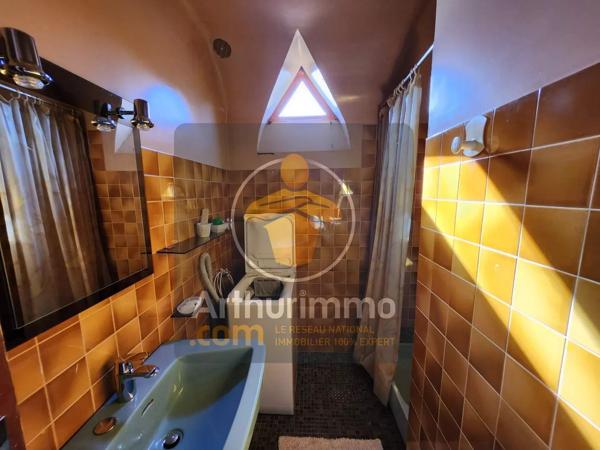 Vente                                                      Maison
                        
                     7 pièces                      242 m2                     à Ormesson-sur-Marne