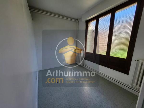 Vente                                                      Maison
                        
                     7 pièces                      242 m2                     à Ormesson-sur-Marne