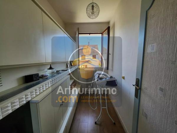 Vente                                                      Maison
                        
                     7 pièces                      242 m2                     à Ormesson-sur-Marne