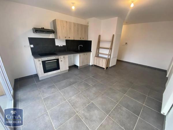 Appartement à louer 2 pièces 37.79m²