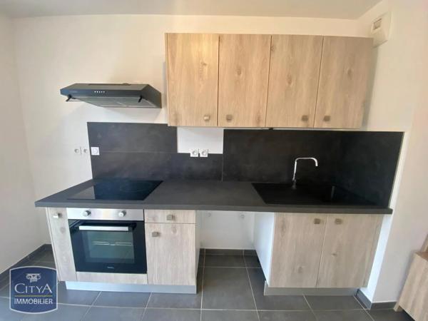 Appartement à louer 2 pièces 37.79m²