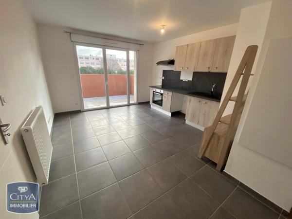 Appartement à louer 2 pièces 37.79m²