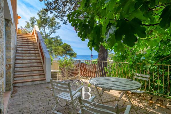 Bandol, Villa 7 Chambres -  260 m² à vendre