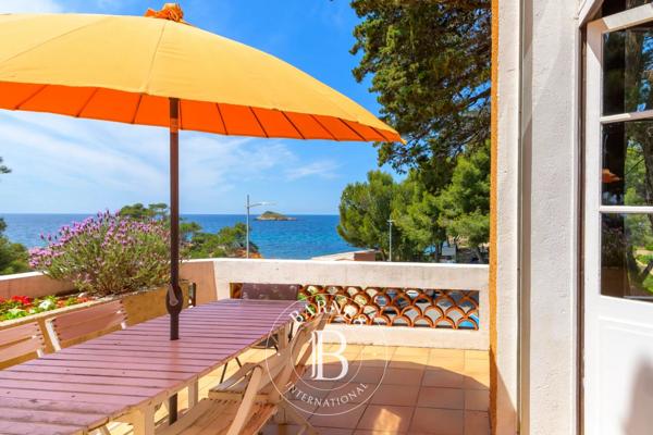 Bandol, Villa 7 Chambres -  260 m² à vendre