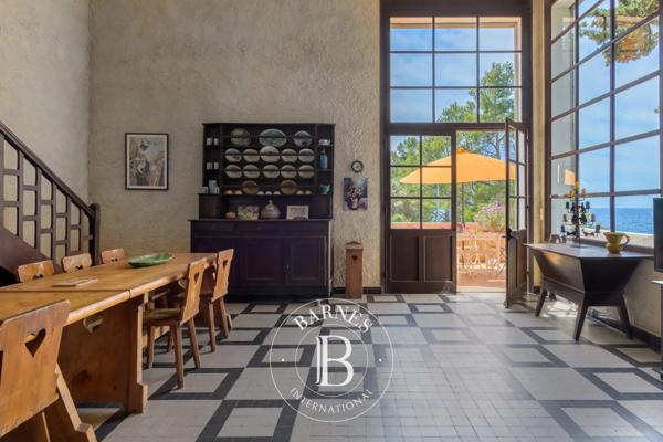 Bandol, Villa 7 Chambres -  260 m² à vendre
