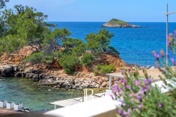 Bandol, Villa 7 Chambres -  260 m² à vendre