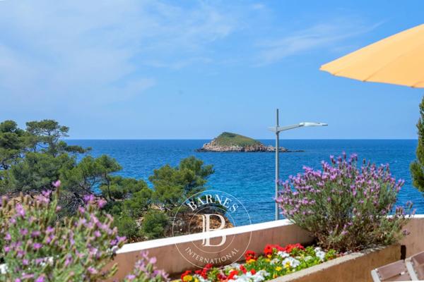 Bandol, Villa 7 Chambres -  260 m² à vendre