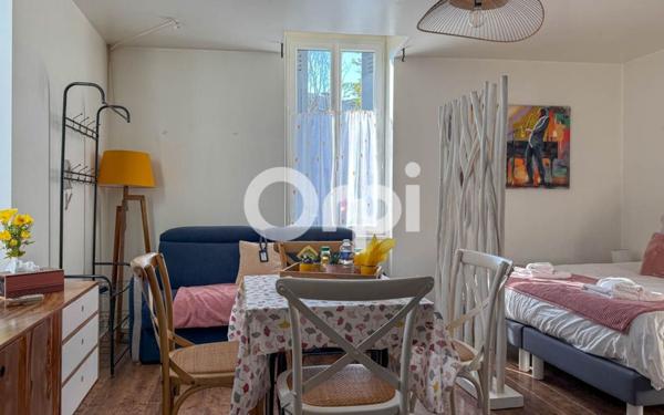 Maison à vendre    6 pièces •  Rochefort