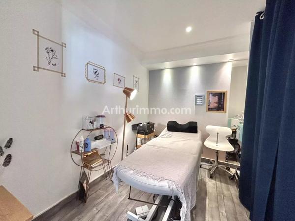 Location Local commercial 1 pièces 30 m2 à Sainte-Maxime