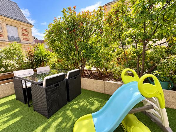 Appartement Conflans Sainte Honorine 4 pièce(s) 75 m2 270 000 € **  - Référence  8435