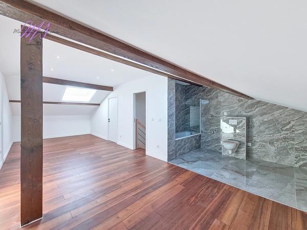 EXCENEVEX- Maison Mitoyenne à vendre 4 pièces 124 m² à 50m du lac