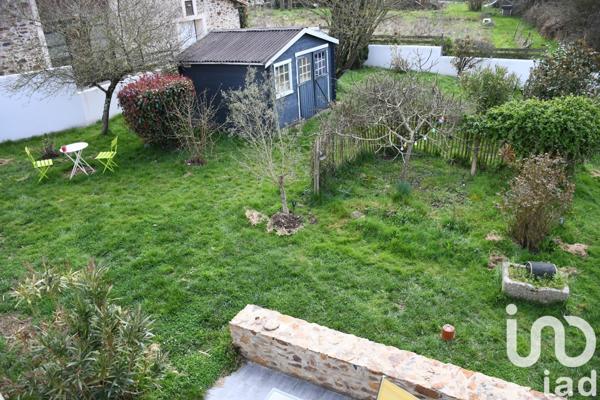 Maison 7 pièces de 175 m² à La Ferrière (85280)