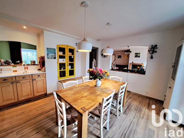 Maison 7 pièces de 175 m² à La Ferrière (85280)