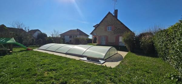 Maison Saint Andre Les Vergers 8 pièce(s) 162 m2